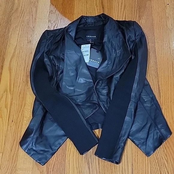 TROYVE JACKET